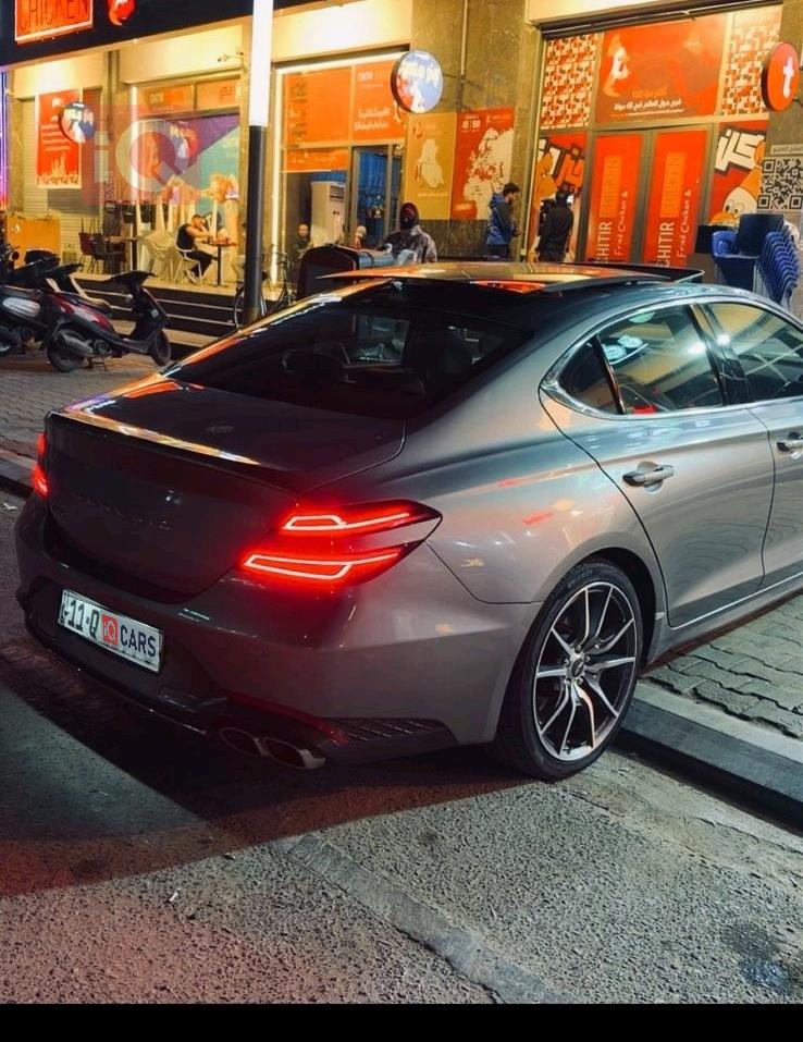 Genesis G70